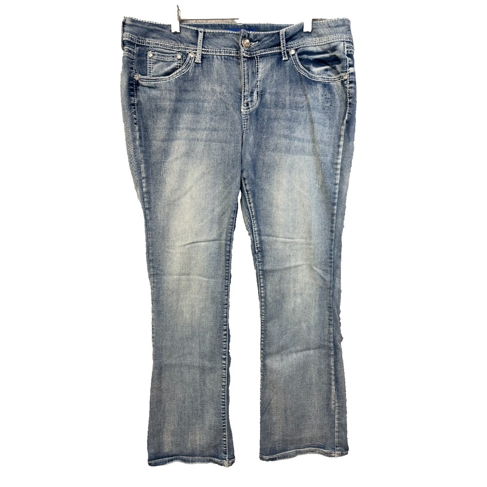Apt. 9 Jeans  Bootcut Modern Medium Wash Studded Embellished Pockets Size 16‎